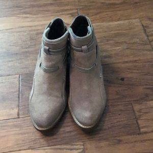 7.5 women’s boots